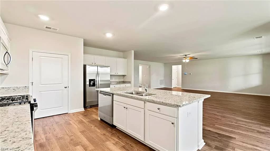 976 Intracoastal WAY, CHESAPEAKE VA 23322 thumb 6