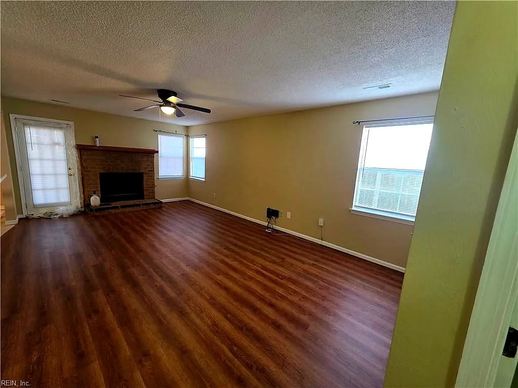 1460 Berkshire DR, NEWPORT NEWS VA 23602 thumb 9