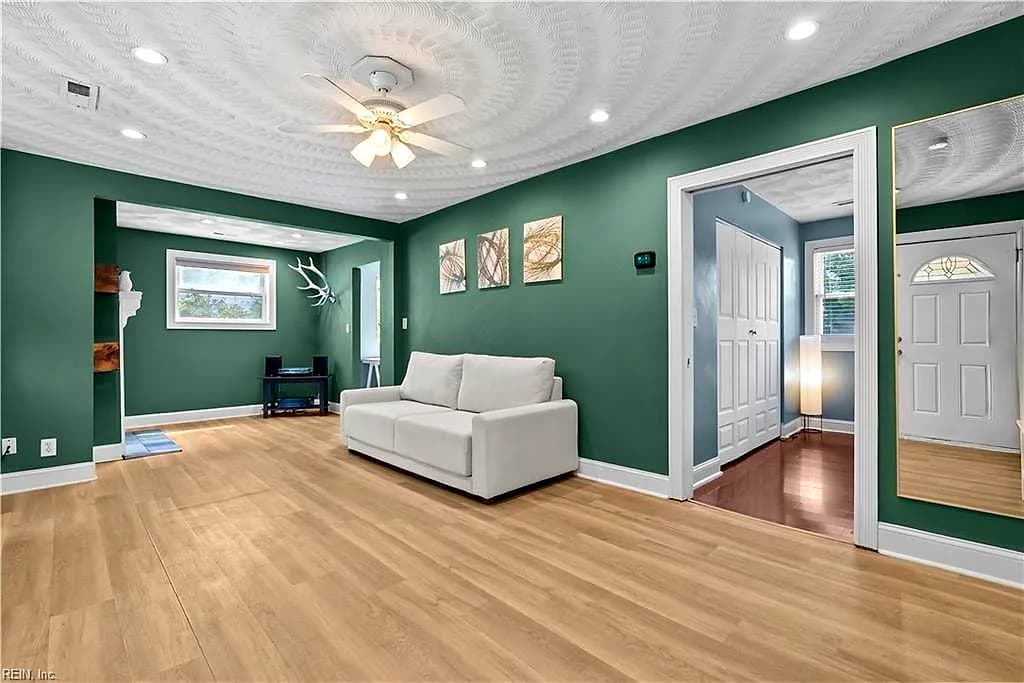 159 Burrage RD, NORFOLK VA 23503 thumb 6
