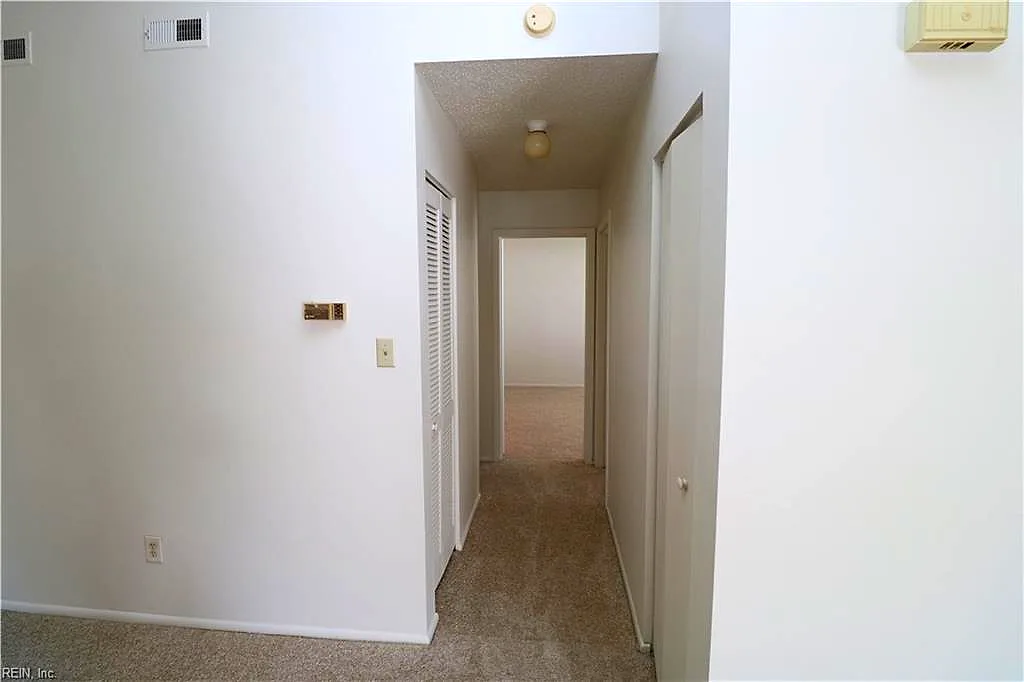 4155 Thalia Station CIR, VIRGINIA BEACH VA 23452 thumb 12