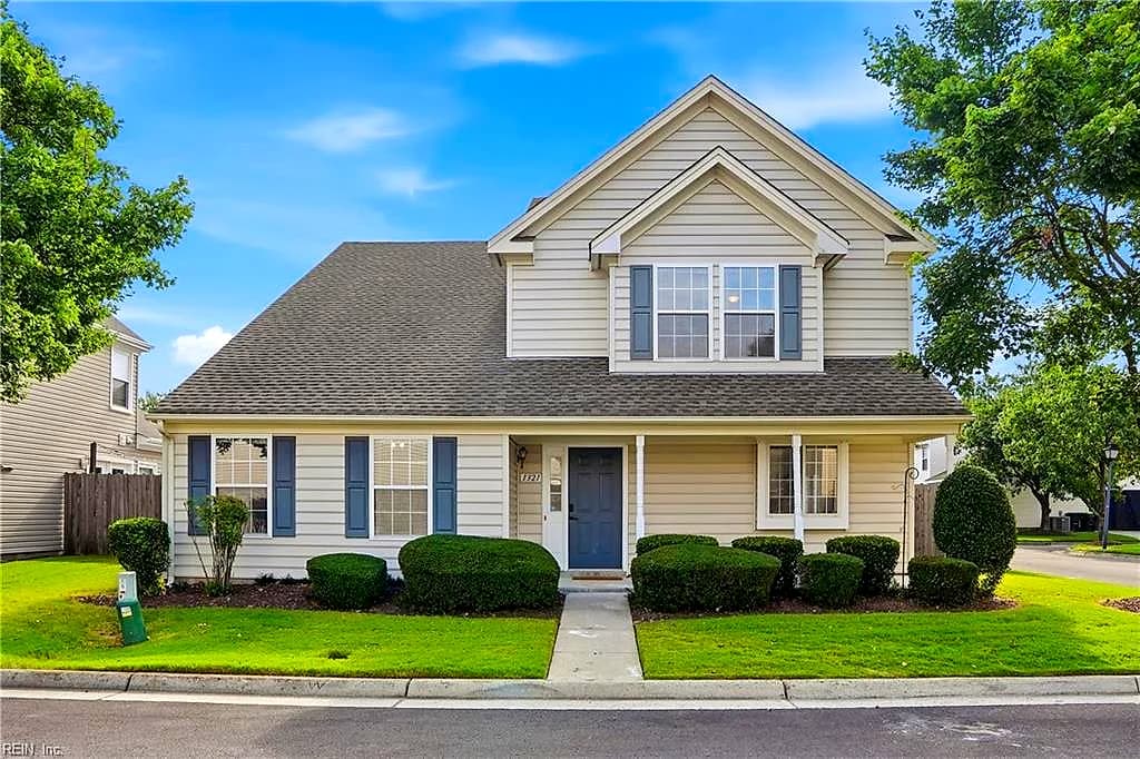 1321 Queens GATE, CHESAPEAKE VA 23320 - Photo 2