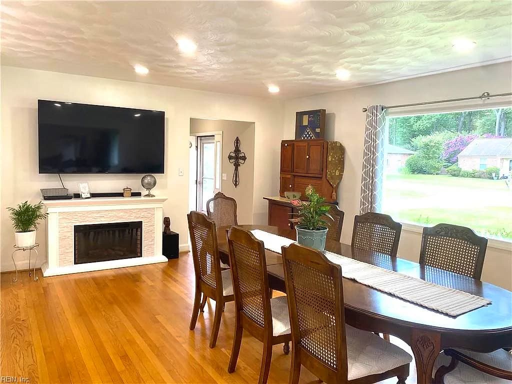 4416 Reynolds DR, VIRGINIA BEACH VA 23455 thumb 10