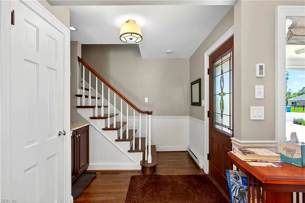 4848 Brigadoon DR, VIRGINIA BEACH VA 23455 - Photo 5
