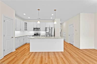 2015 Guava LN, CHESAPEAKE VA 23321 thumb 5