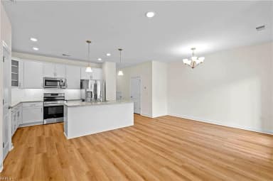 2015 Guava LN, CHESAPEAKE VA 23321 thumb 6