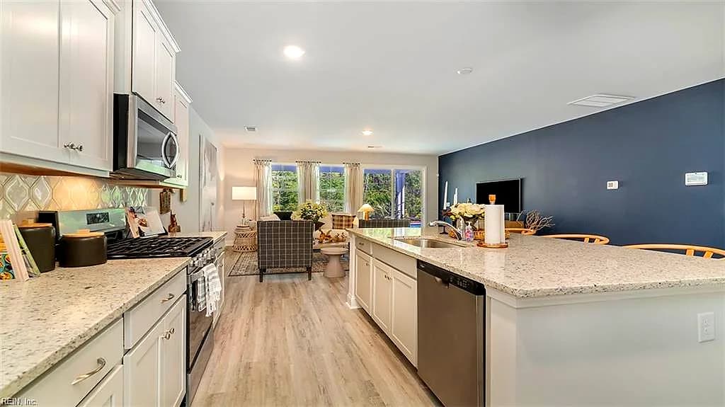 119 Gallop WAY, YORKTOWN VA 23690 thumb 6