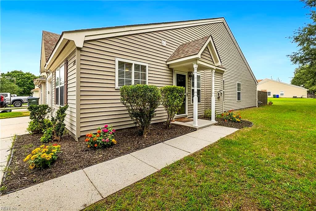 6100 Cambridge DR, SUFFOLK VA 23435 - Main photo