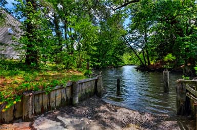2800 Meadow Wood DR E, CHESAPEAKE VA 23321 thumb 3