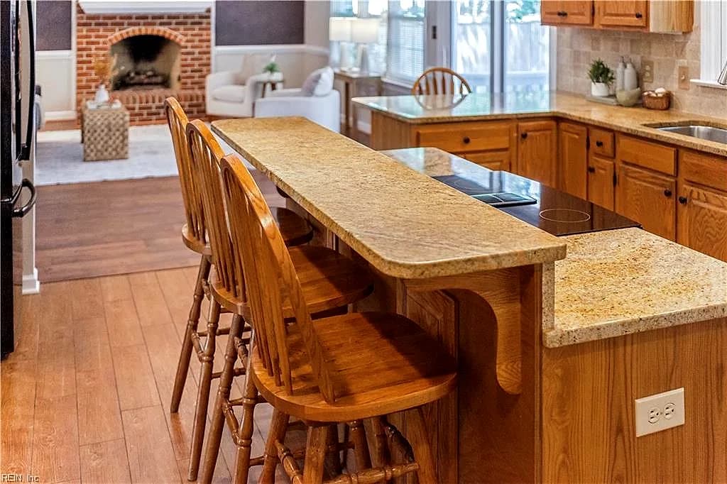 508 Birkdale CT, YORKTOWN VA 23693 thumb 6