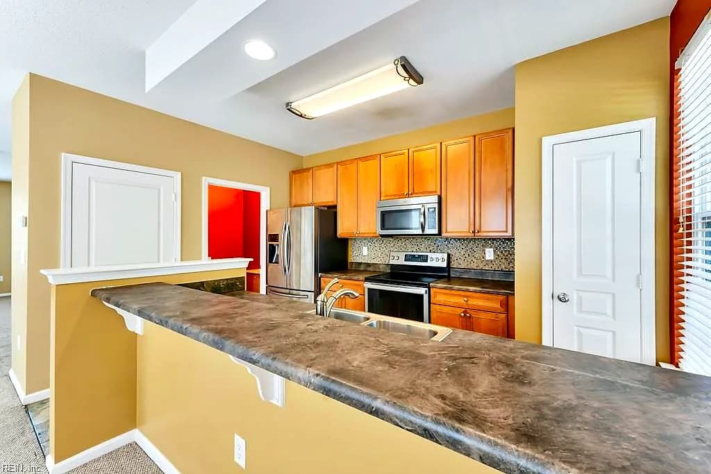 1470 Otterbourne CIR, CHESAPEAKE VA 23320 thumb 11