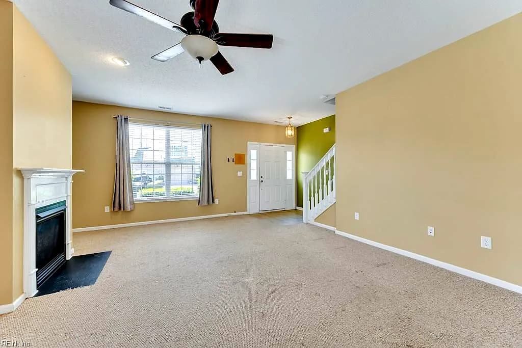 1470 Otterbourne CIR, CHESAPEAKE VA 23320 - Photo 4