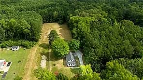 9509 Line Fence RD, HAYES VA 23072 - Photo 3