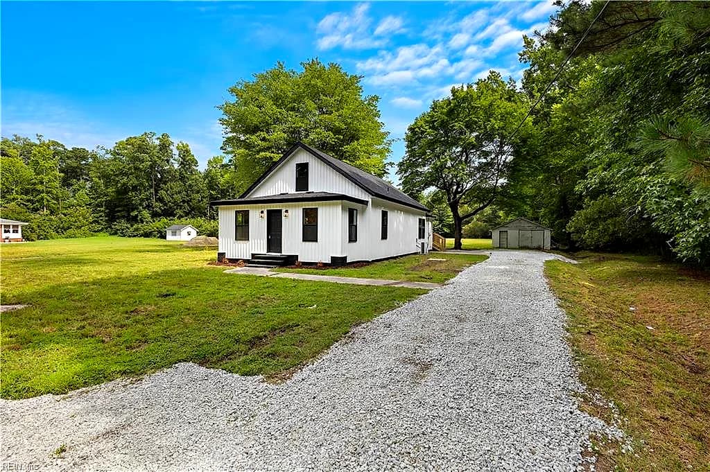 9509 Line Fence RD, HAYES VA 23072 - Photo 5
