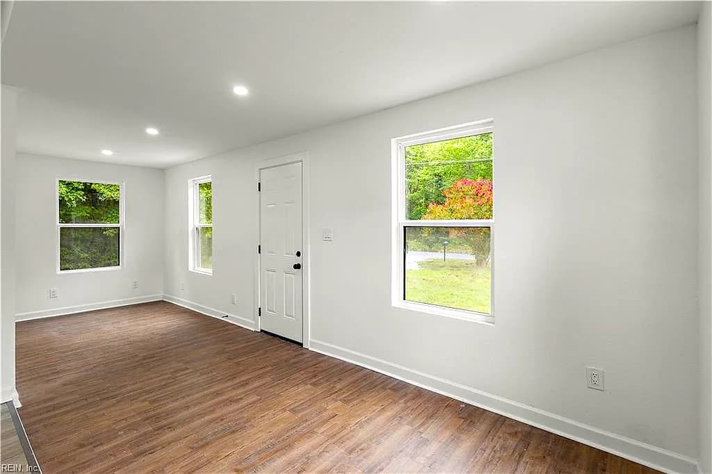9509 Line Fence RD, HAYES VA 23072 thumb 10