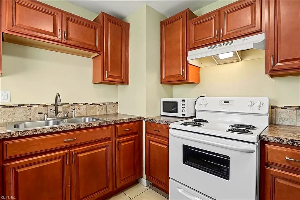 3476 Bessie ST, NORFOLK VA 23513 thumb 11