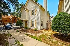 832 Gas Light LN, VIRGINIA BEACH VA 23462 - Main photo
