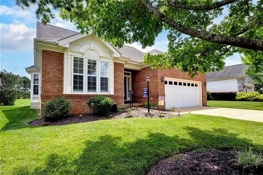 4219 Harrington CMNS, WILLIAMSBURG VA 23188 - Photo 2