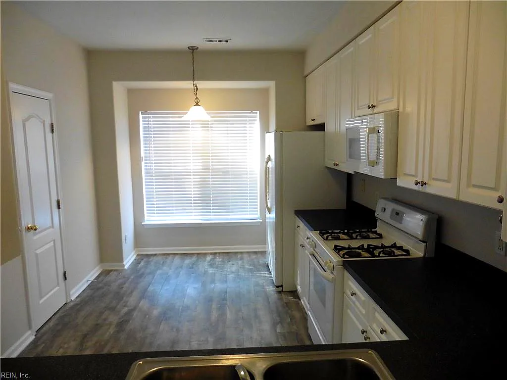 2364 Charing Cross RD, VIRGINIA BEACH VA 23456 thumb 7