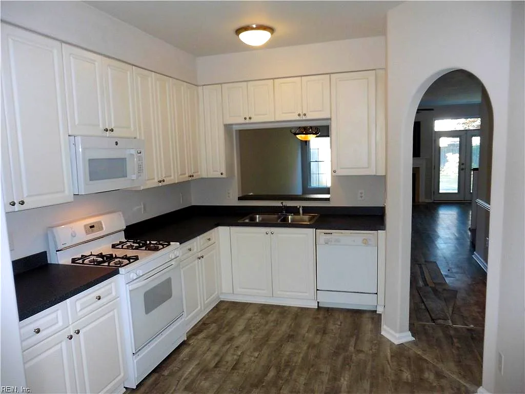 2364 Charing Cross RD, VIRGINIA BEACH VA 23456 thumb 10