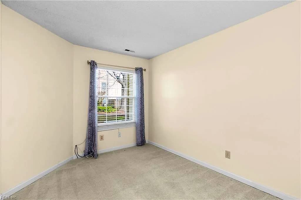355 Lees Mill DR, NEWPORT NEWS VA 23608 thumb 11