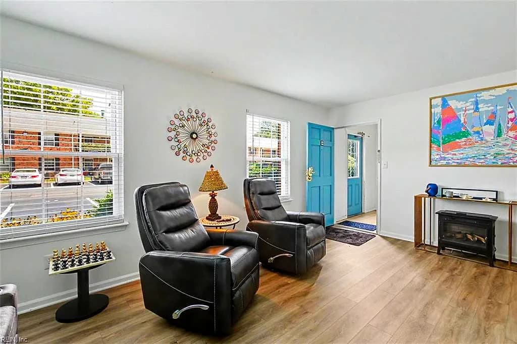1021 Barclay SQ, VIRGINIA BEACH VA 23451 thumb 6