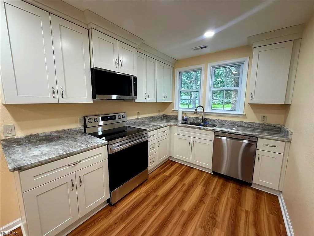705 Canal DR, CHESAPEAKE VA 23323 thumb 6
