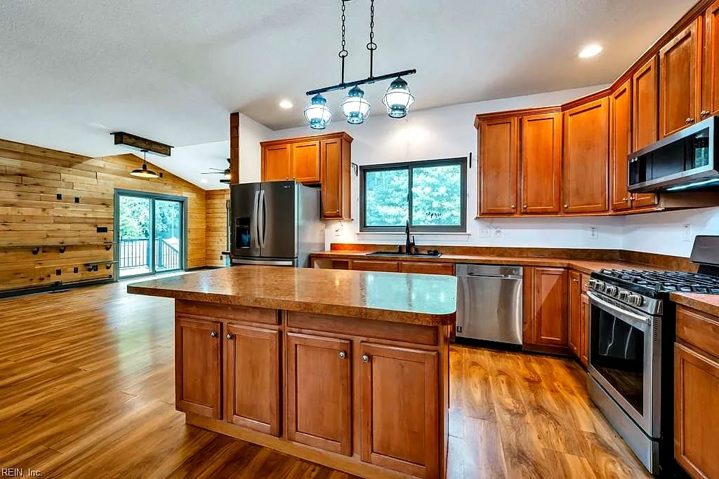 1928 Rockwood DR, CHESAPEAKE VA 23323 thumb 10
