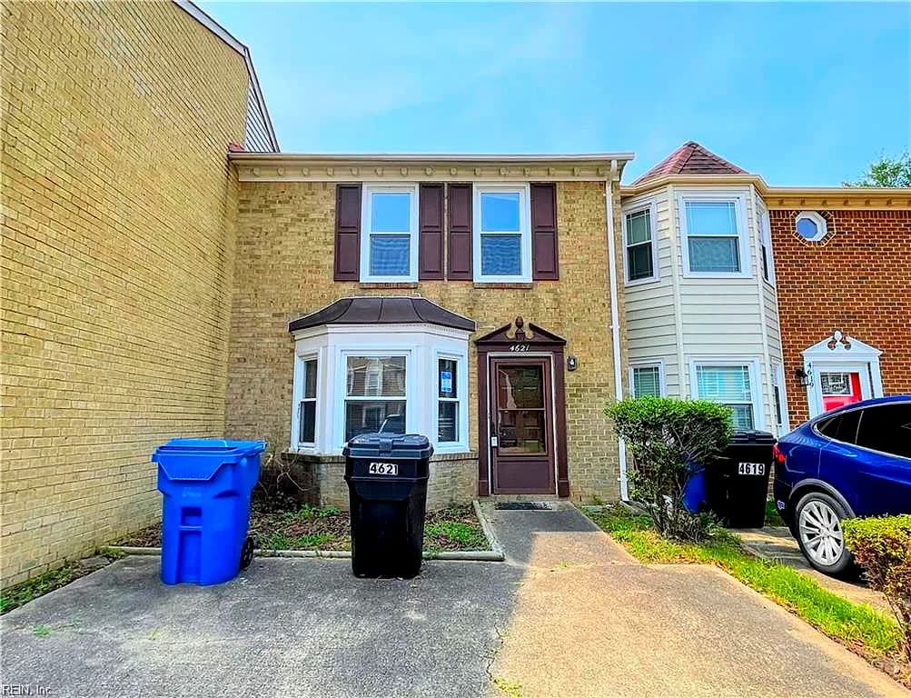 4621 Merrimac LN, VIRGINIA BEACH VA 23455 - Main photo