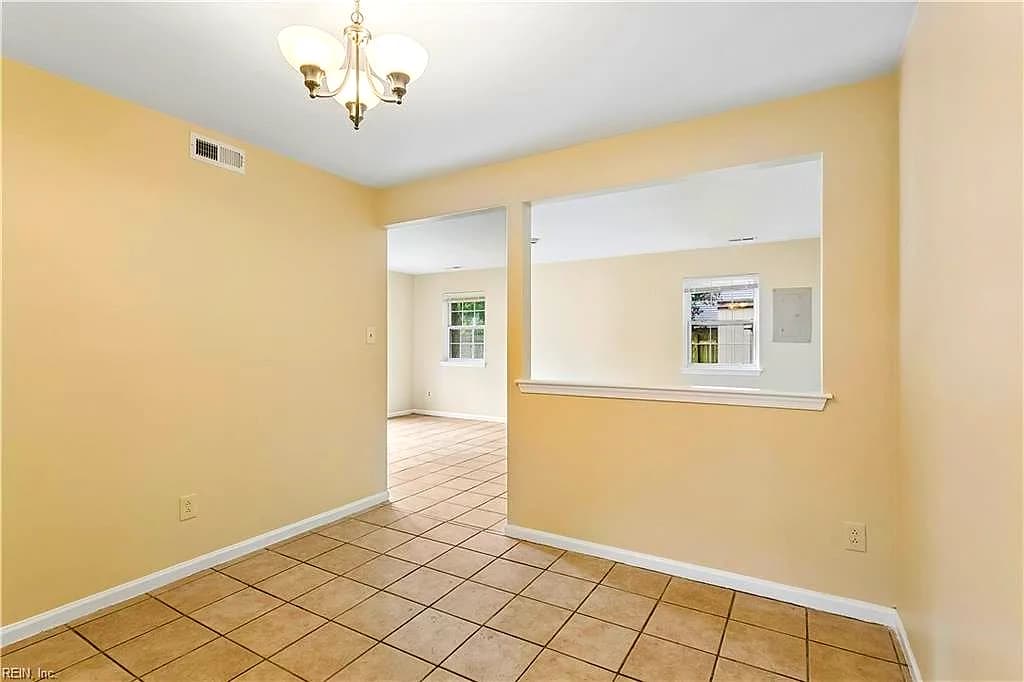 1870 Olde Buckingham RD, HAMPTON VA 23669 thumb 12