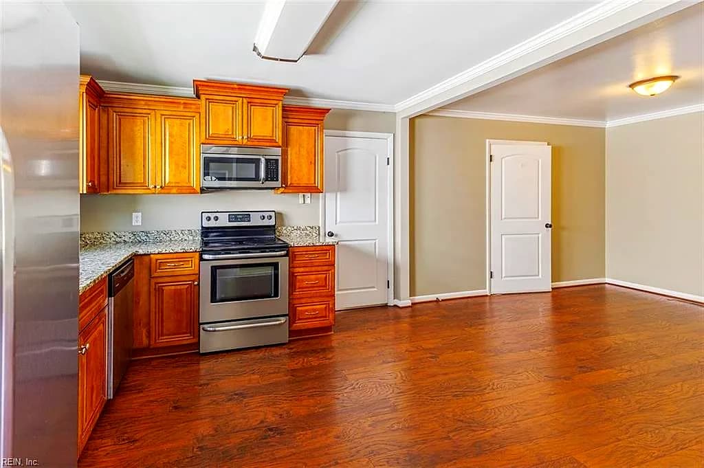 2023 Richard AVE, HAMPTON VA 23664 thumb 12