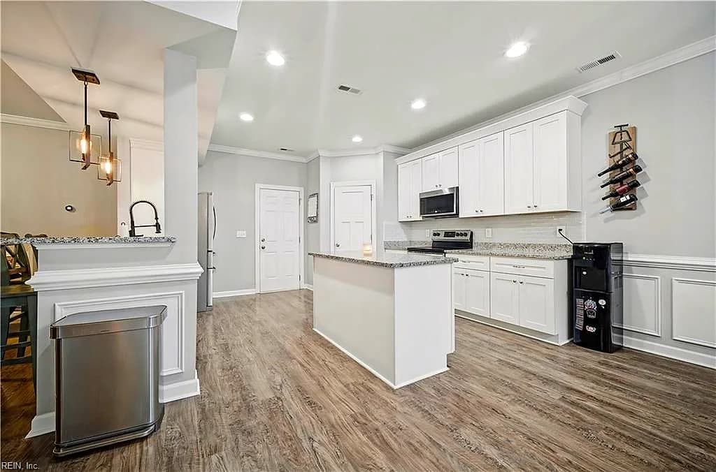 4801 Bromfield AVE, VIRGINIA BEACH VA 23455 thumb 11