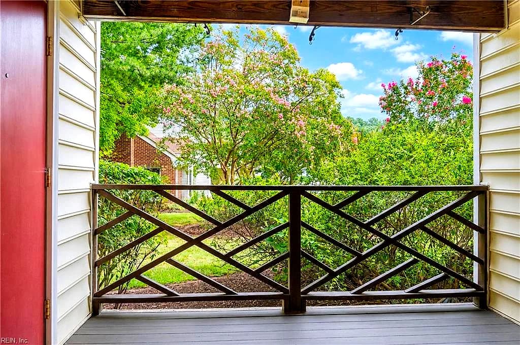 100 Burnt Bridge WAY #C, YORKTOWN VA 23692 thumb 6