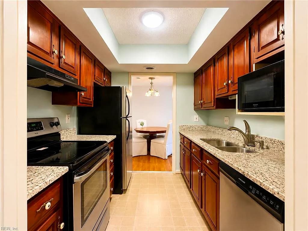 100 Burnt Bridge WAY #C, YORKTOWN VA 23692 thumb 8