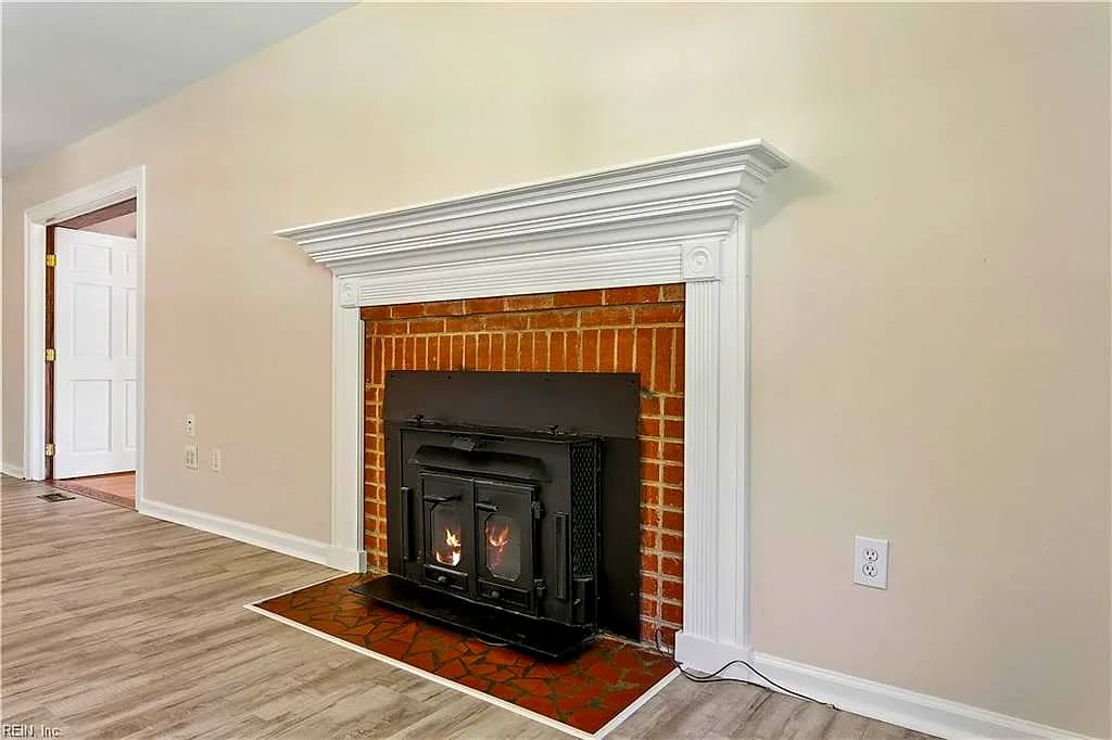 322 Sharon DR, SEAFORD VA 23696 thumb 10
