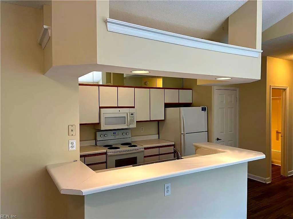 3201 Jade CT #304, VIRGINIA BEACH VA 23451 thumb 12