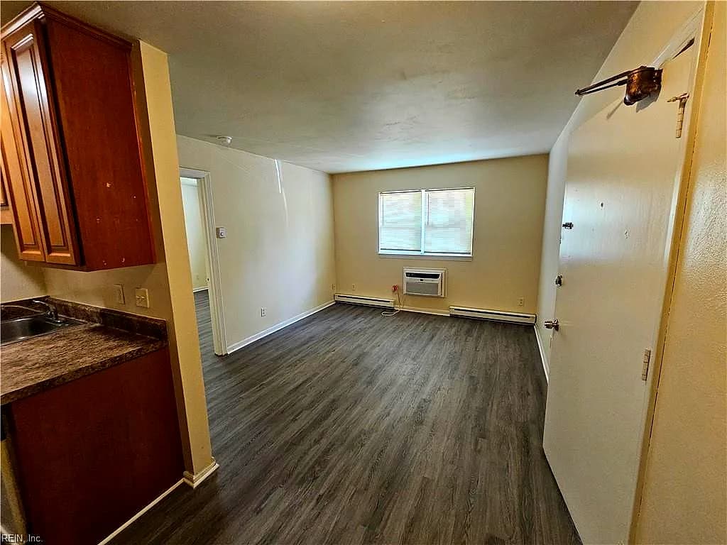 1433 Kingston AVE #7, NORFOLK VA 23503 - Photo 3