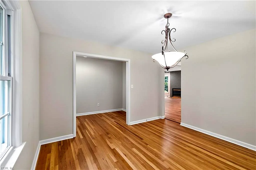 401 Piney Point RD, YORKTOWN VA 23692 thumb 6