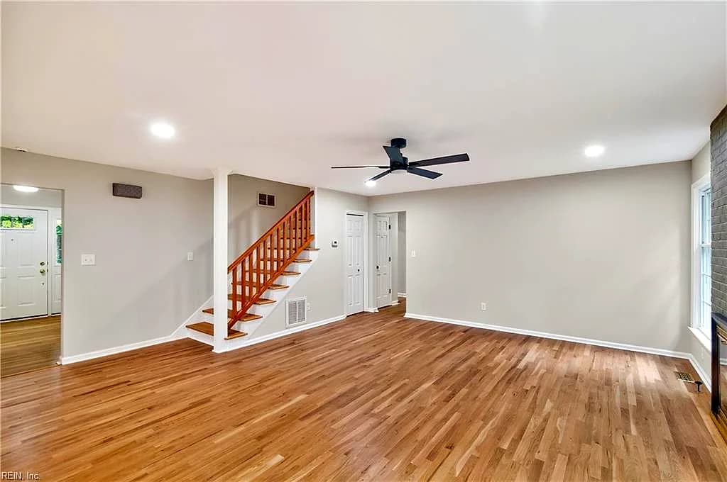 401 Piney Point RD, YORKTOWN VA 23692 thumb 8