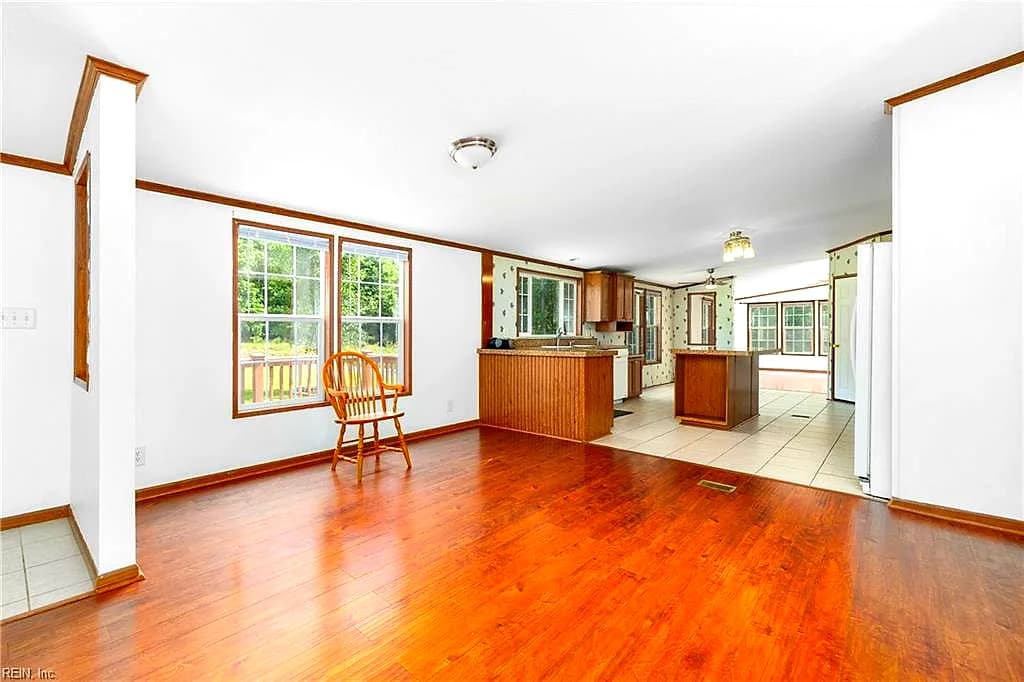 1120 Spring Church RD, SKIPPERS VA 23879 - Photo 3