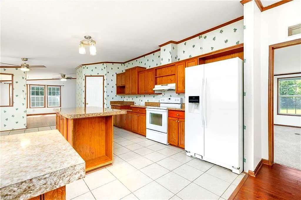 1120 Spring Church RD, SKIPPERS VA 23879 thumb 6