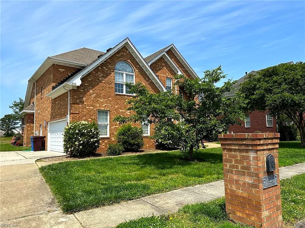1320 Club House DR, CHESAPEAKE VA 23322 - Photo 5