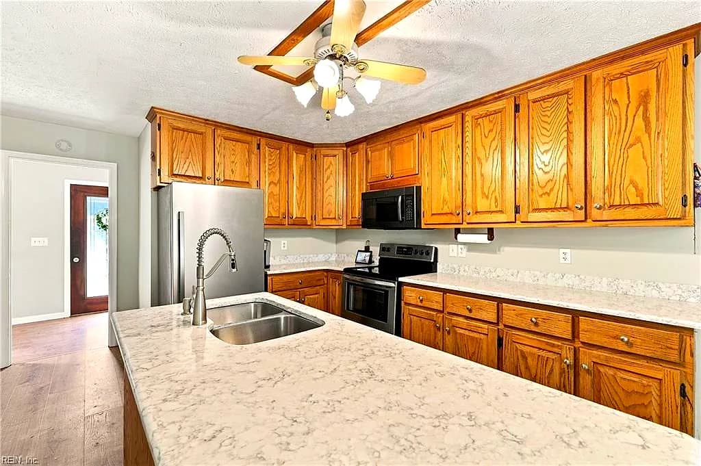 6499 Glenside CT, GLOUCESTER VA 23061 thumb 11