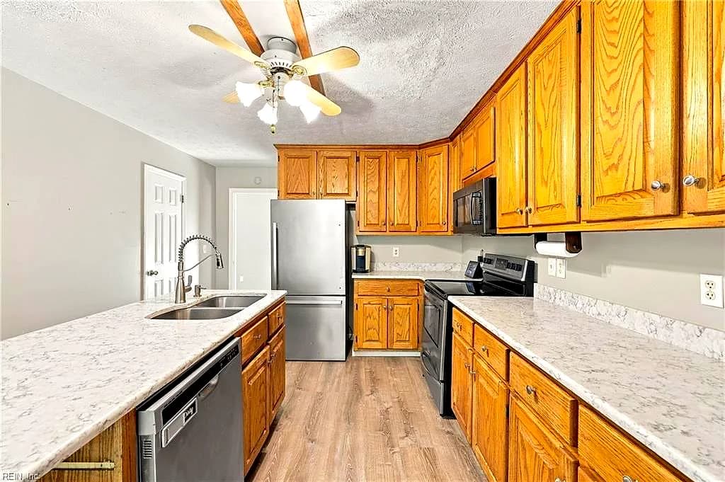6499 Glenside CT, GLOUCESTER VA 23061 thumb 10