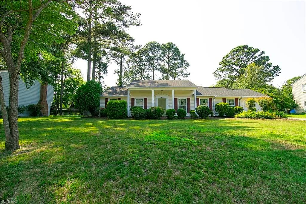 56 Wendfield CIR, NEWPORT NEWS VA 23601 - Photo 3