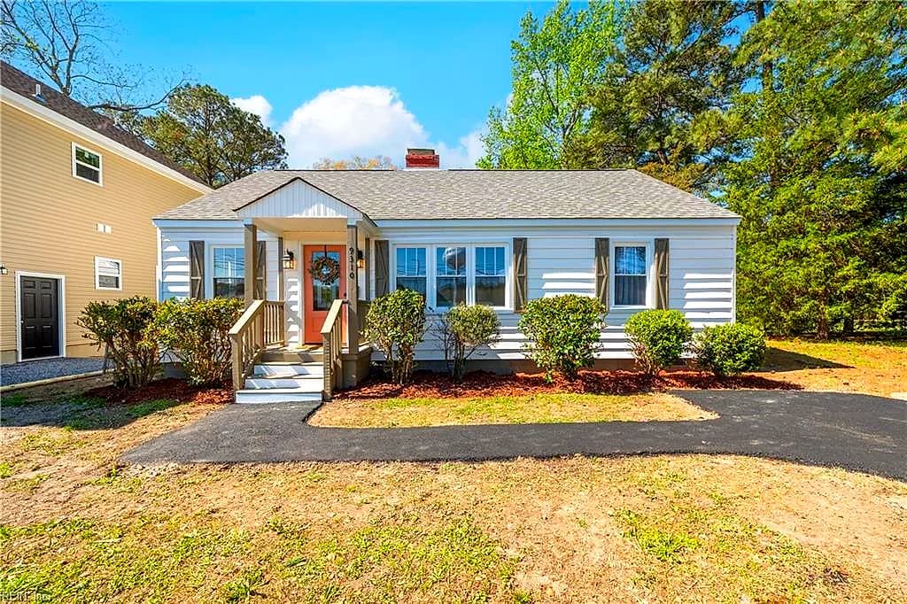 9310 Old Stage HWY, SMITHFIELD VA 23430 - Main photo