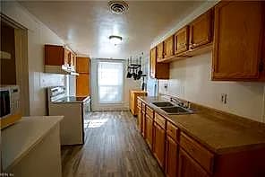 1009 E Leicester AVE, NORFOLK VA 23503 thumb 8