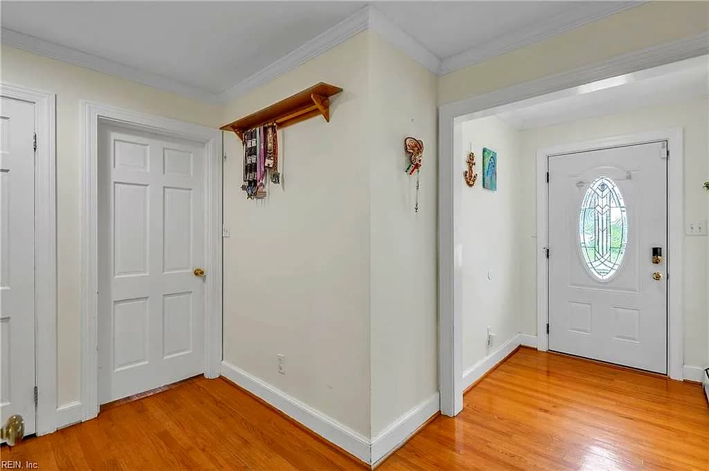 409 Shoreline DR, HAMPTON VA 23669 thumb 9