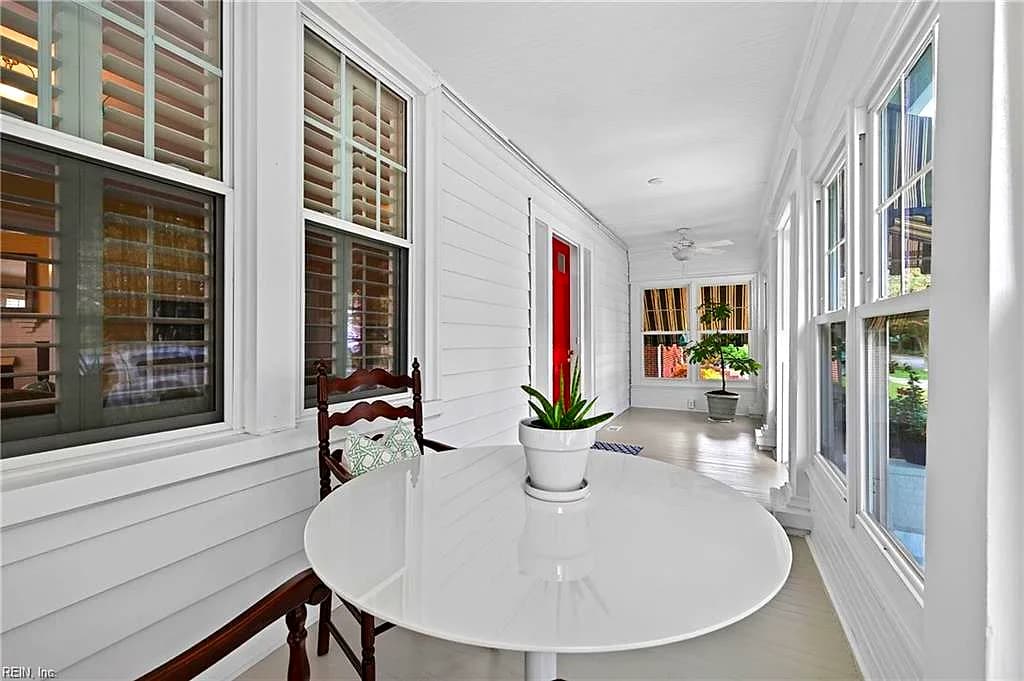 1130 Larchmont CRES, NORFOLK VA 23508 - Photo 4