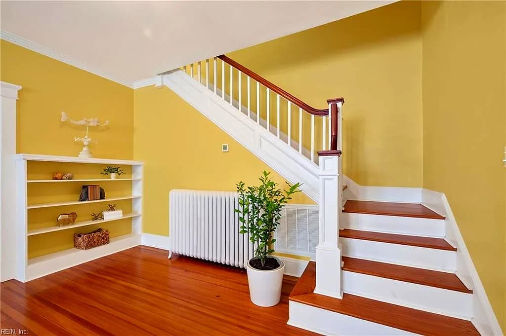 1130 Larchmont CRES, NORFOLK VA 23508 thumb 6