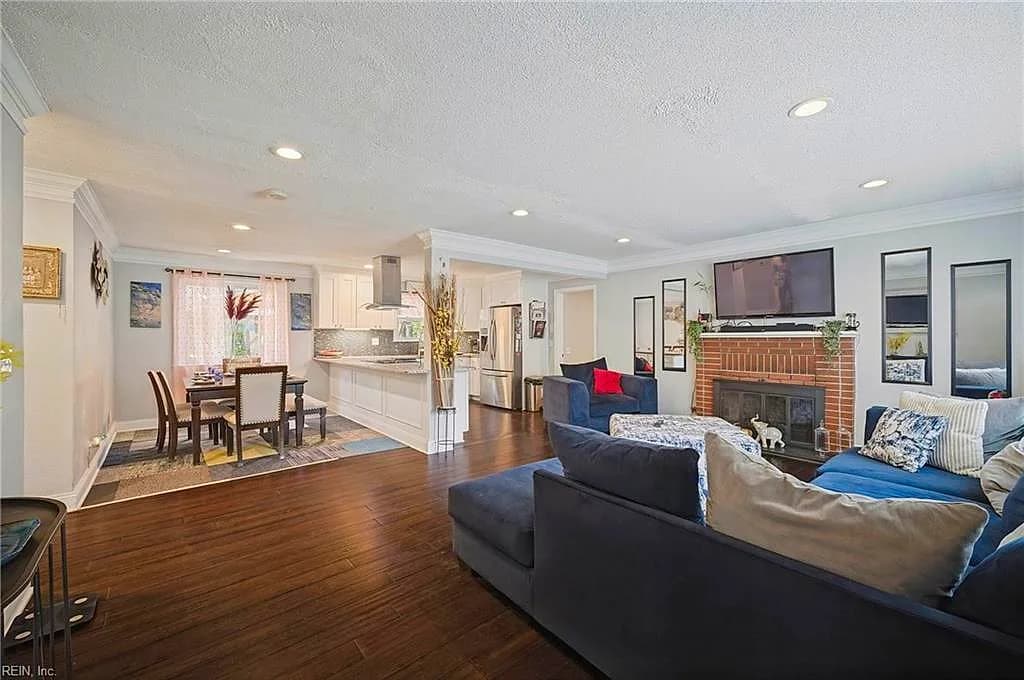 983 Green ST, NORFOLK VA 23513 thumb 11